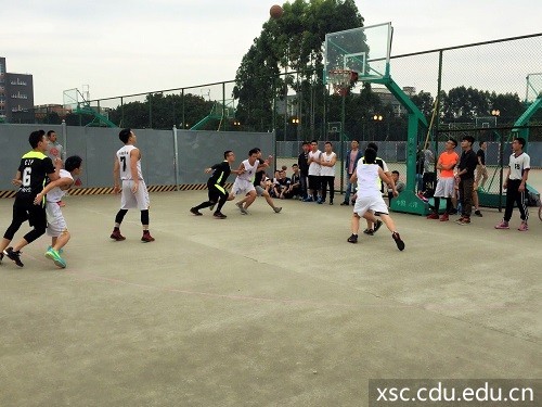 QQ图片20161025221337.jpg