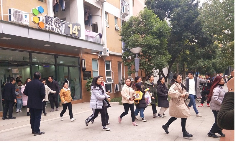 图片10.jpg 图片10.jpg